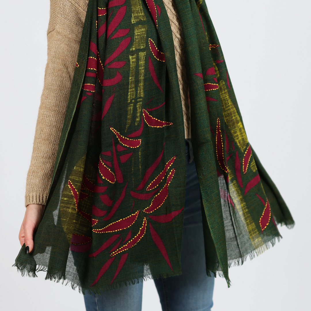 Bambù - sciarpa di lana ricamata