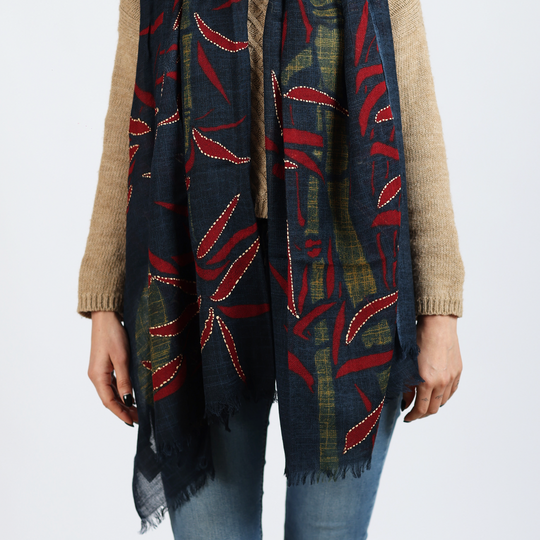 Bambù - sciarpa di lana ricamata