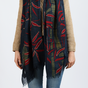 Bambù - embroidered wool scarf