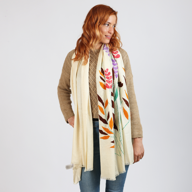 Mildred - embroidered viscose/wool scarf