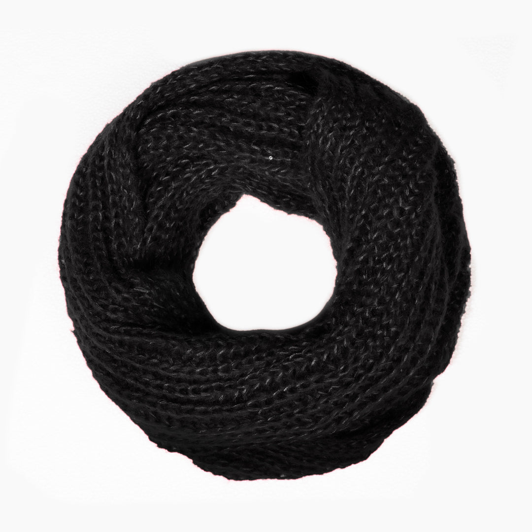 Orlare - knit collar with sequins