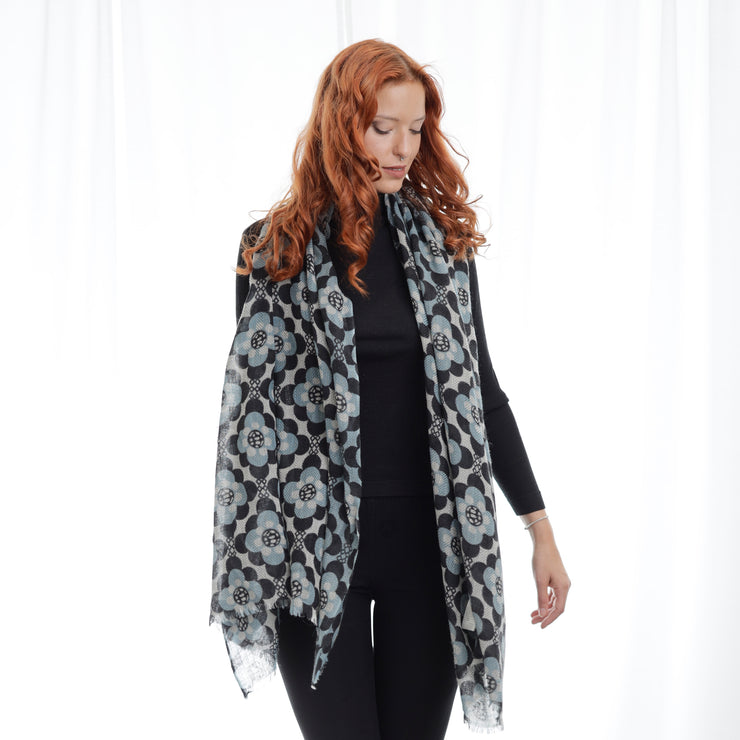 Anita - Wool scarf